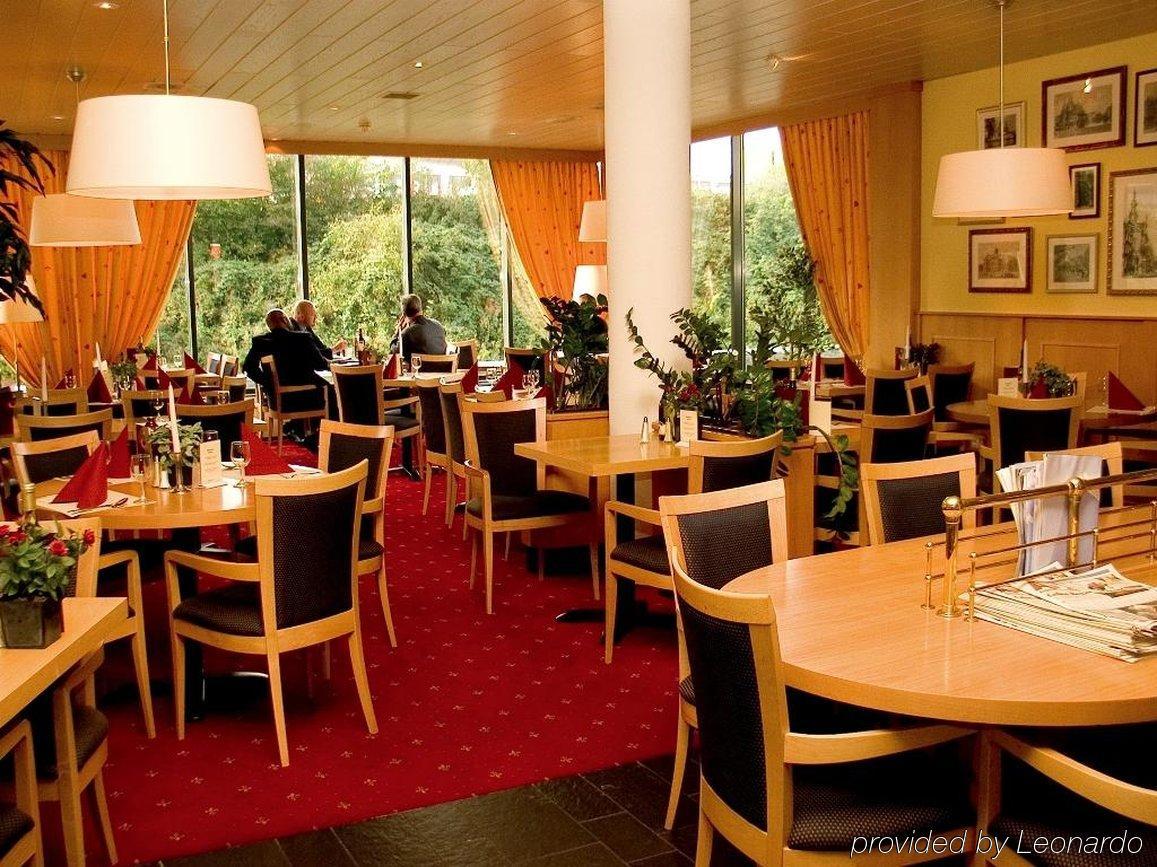 Bastion Hotel Barendrecht Étterem fotó